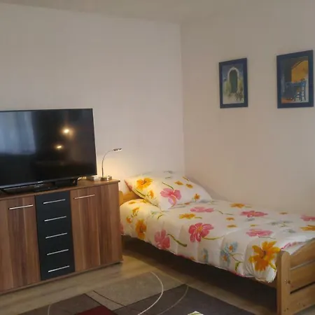 Kati Apartment *